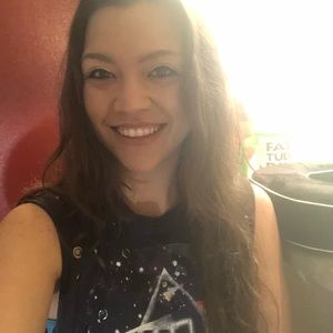 Meet your Posher, Kelly